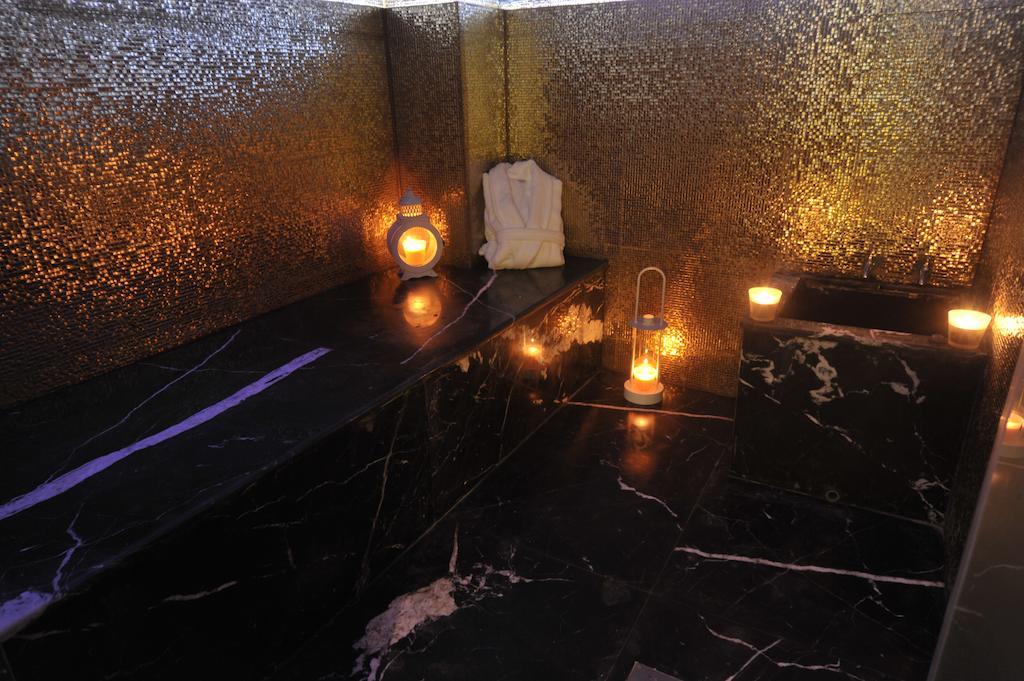 Le Trianon Luxury Hotel & Spa Casablanca Esterno foto